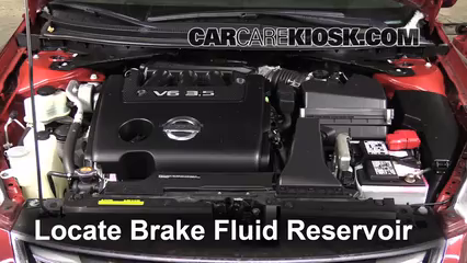 2011 Nissan Altima SR 3.5L V6 Sedan Brake Fluid Check Fluid Level